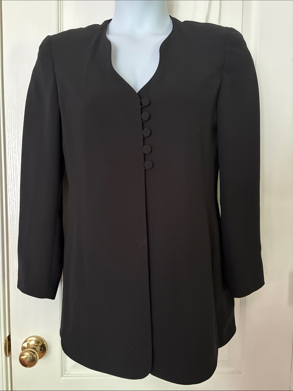 Tahari Black Tailored Blazer